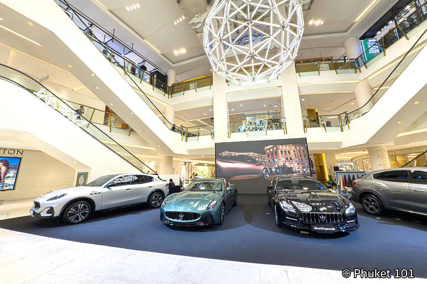 Emporium Shopping Mall in Sukhumvit, Bangkok