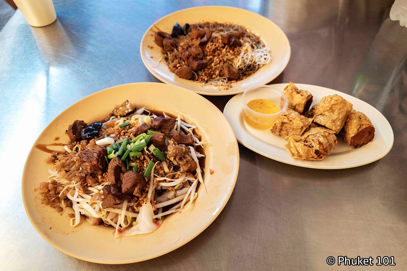 Pornchai Rice Noodles in Chinatown