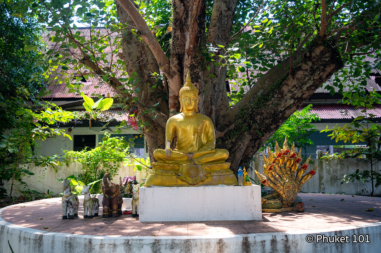 Wat Kitti Sangkharam in Kata Beach