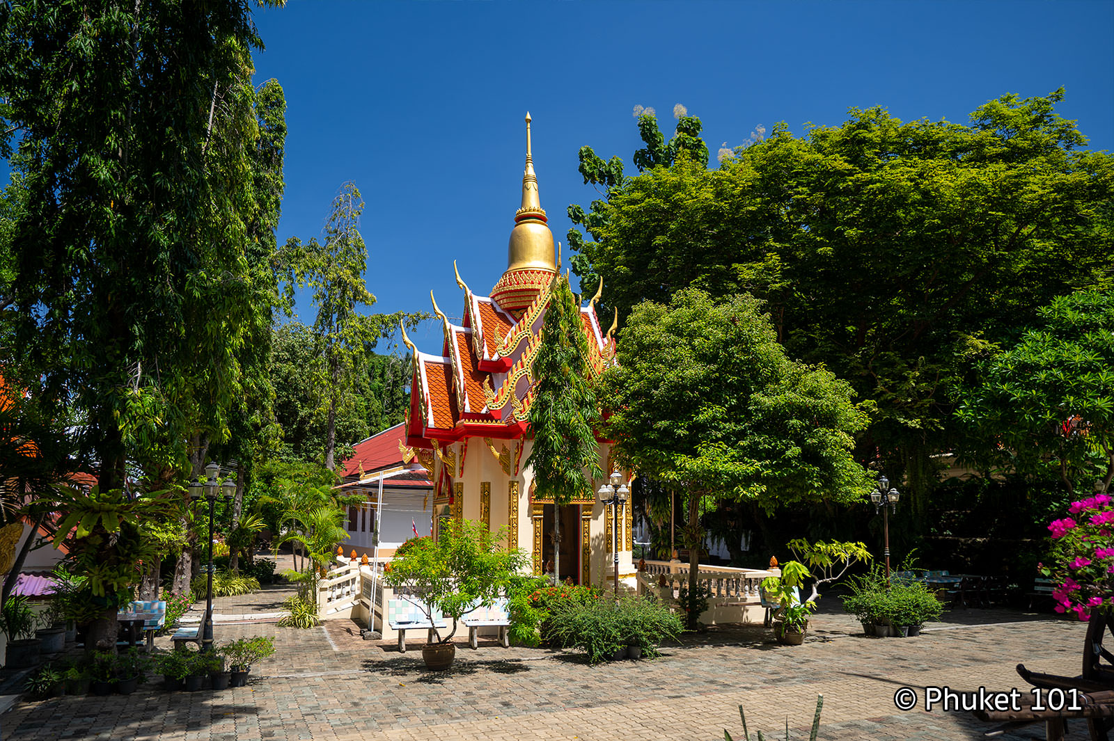 Wat Kitti Sangkharam in Kata Beach
