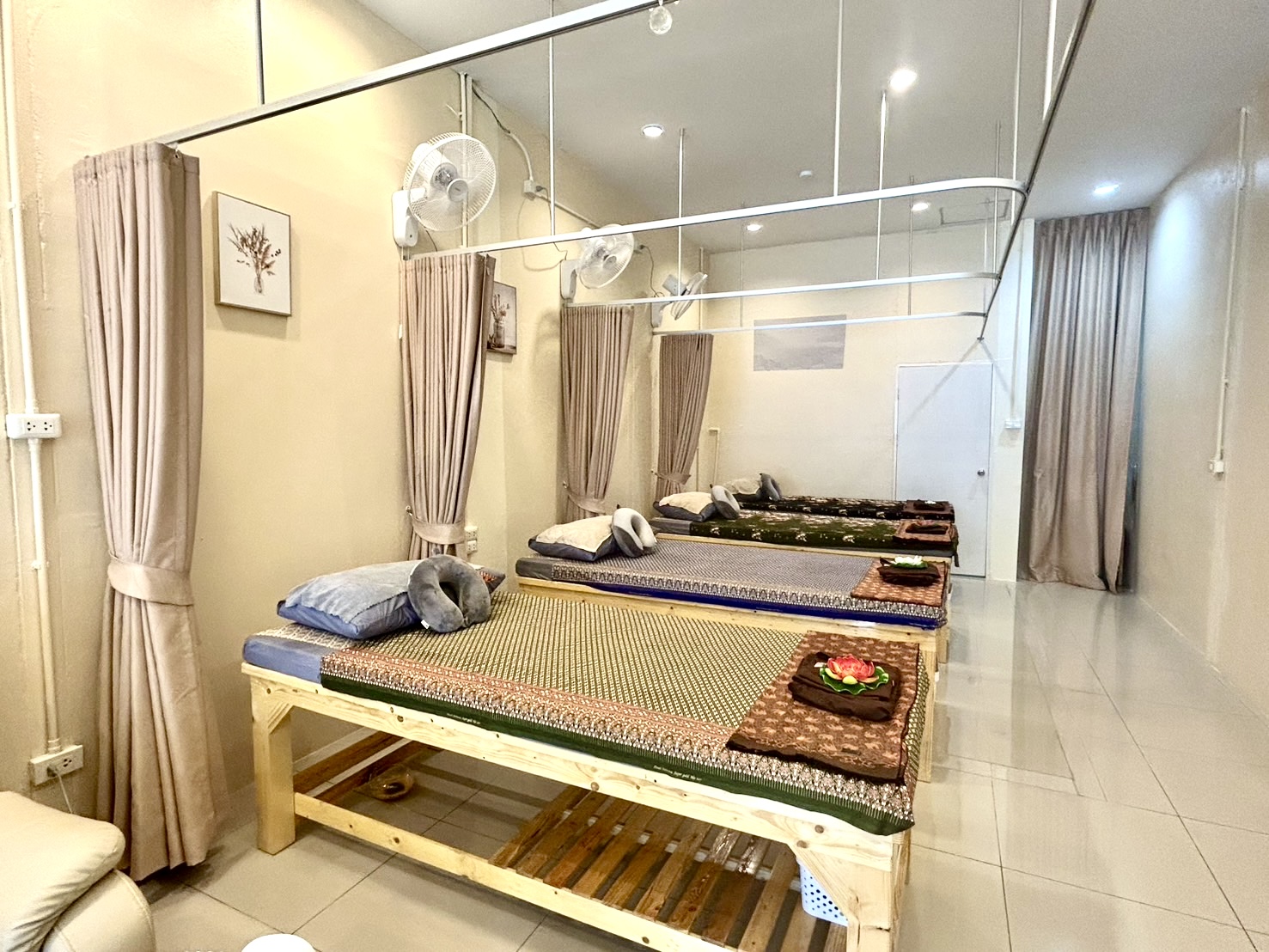 Aura Thai Massage in Phuket Town