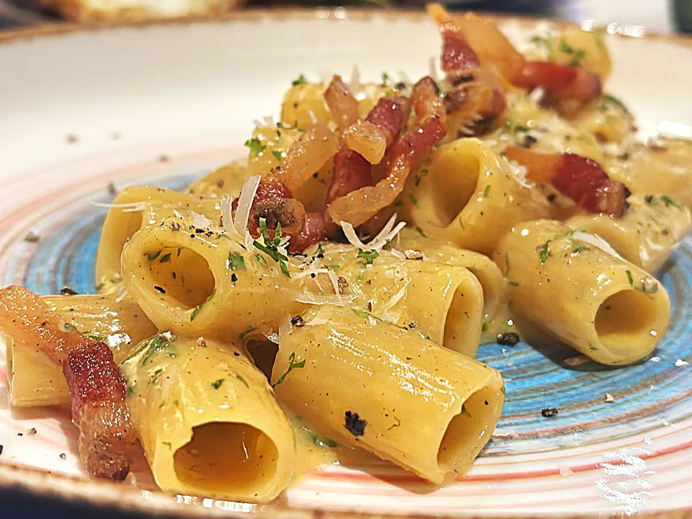 3 Uncles & A Barman Rigatoni Carbonara
