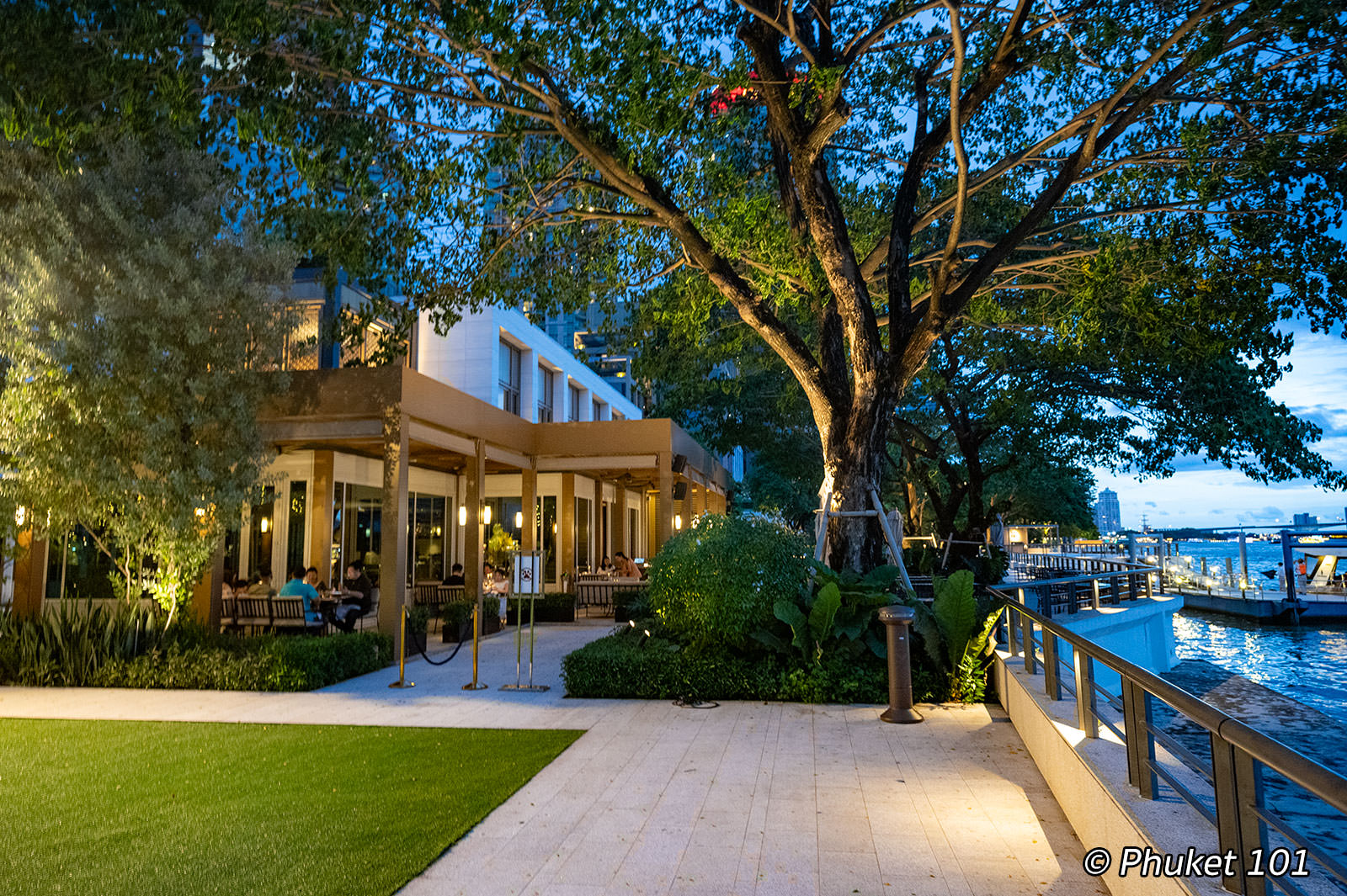 Phra Nakhon Restaurant at Capella Hotel Bangkok