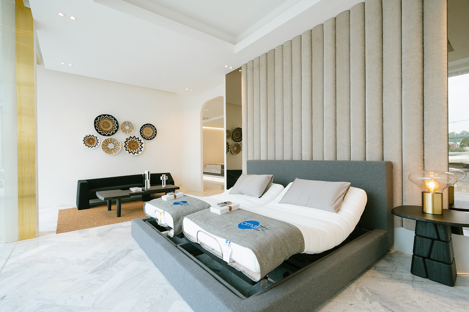 Omazz Maison Phuket x Library Casa