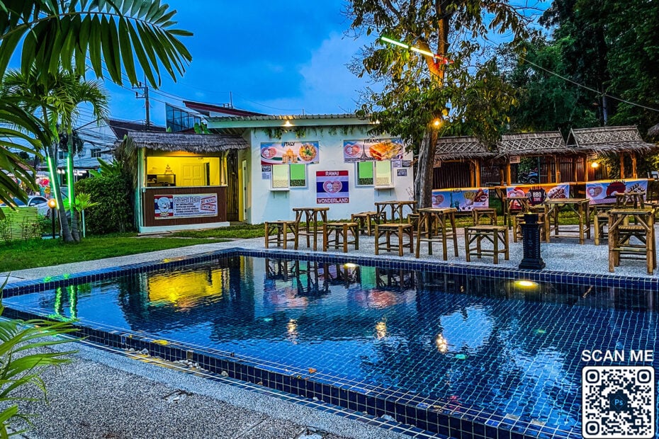 Rawai Wonderland Food Court