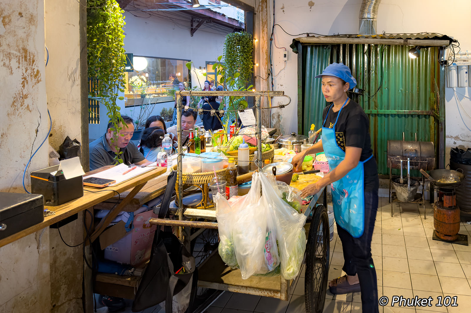 Kang Kaang Restaurant on Song Wat Road