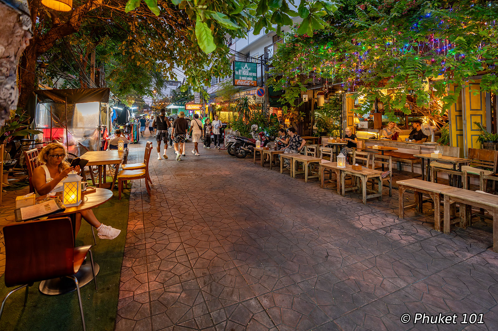 Soi Rambutri in Bangkok