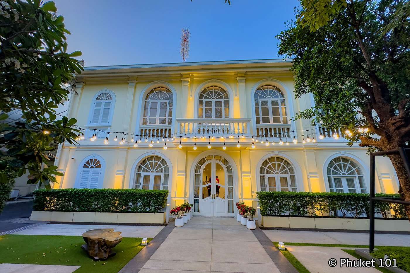 Baan Chao Phraya Art Gallery