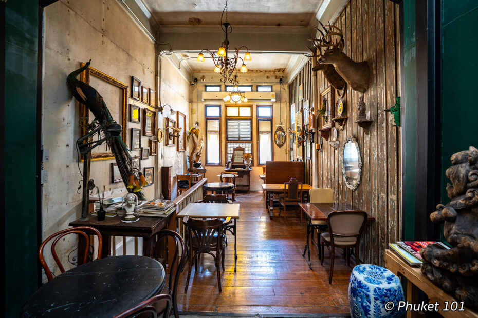 Ha Tien Cafe in Bangkok Old Town