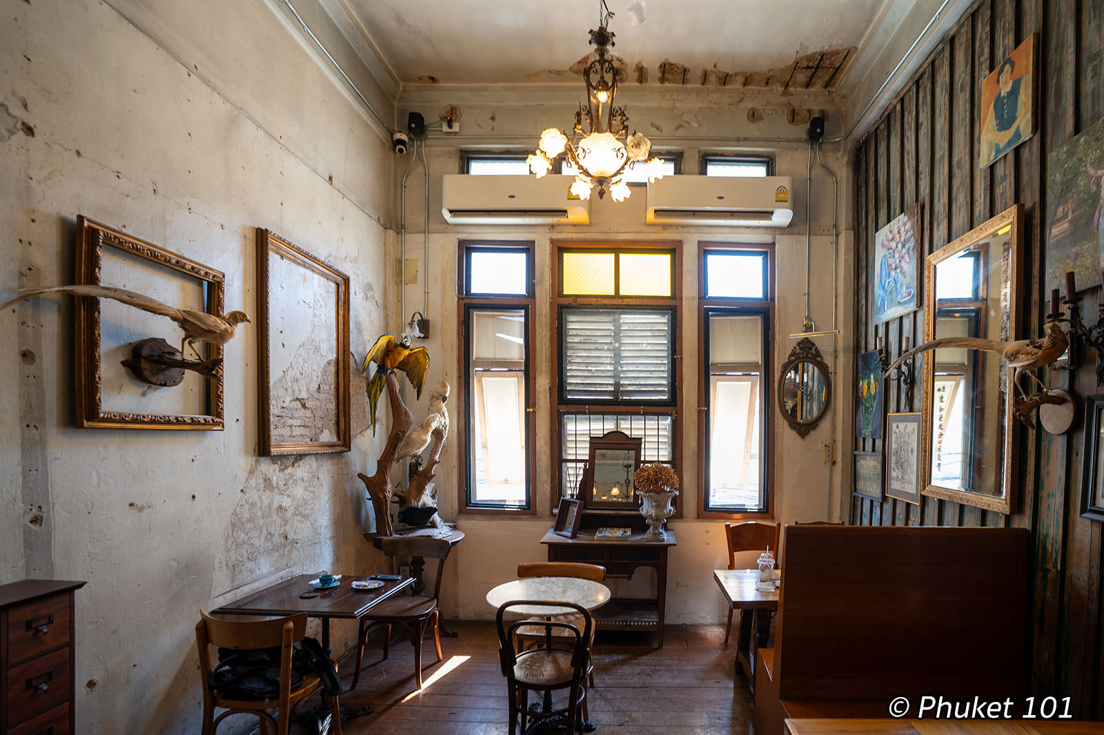 Ha Tien Cafe in Bangkok Old Town