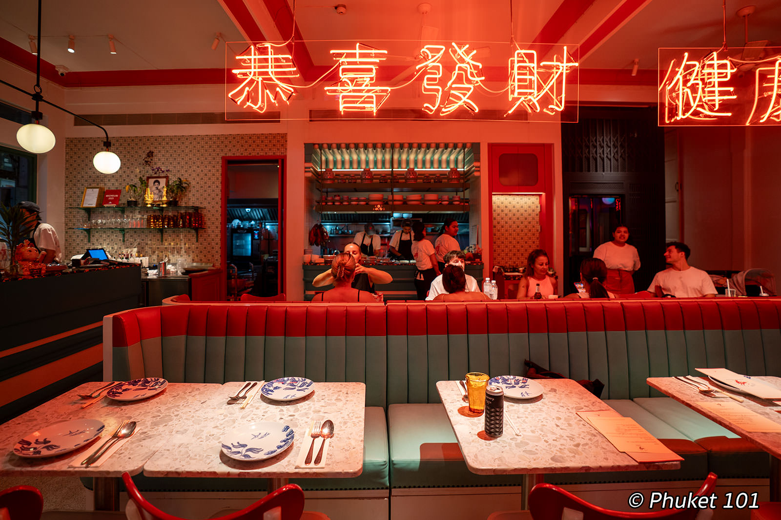 Chop Chop Cook Shop on Yaowarat Road in Bangkok Chinatown