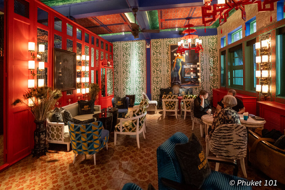 Goldsmith Bar on Yaowarat in Bangkok Chinatown