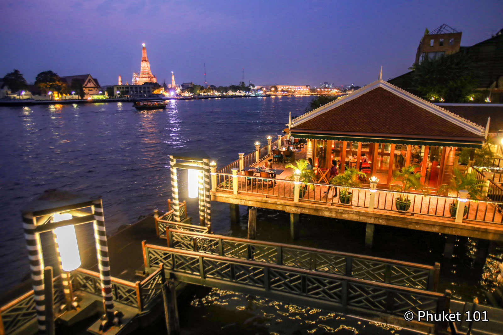 Chakrabongse Dining by the River at Chakrabongse Villas
