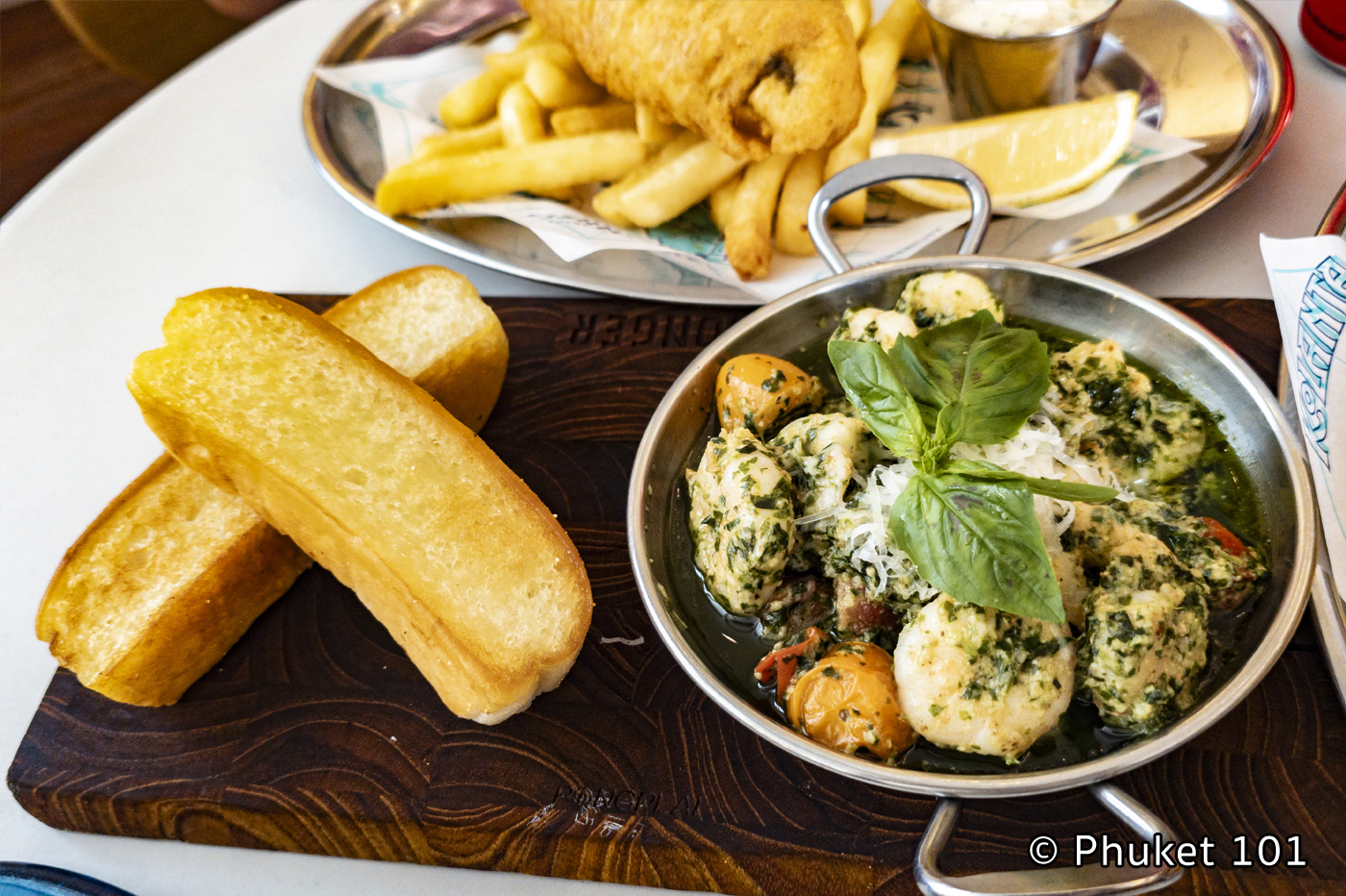 Fishmonger Ari Bangkok