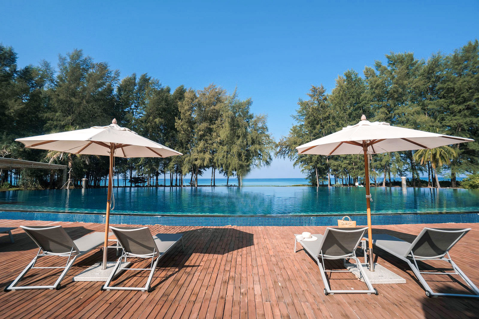 Splash Beach Resort on Mai Khao Beach, Phuket