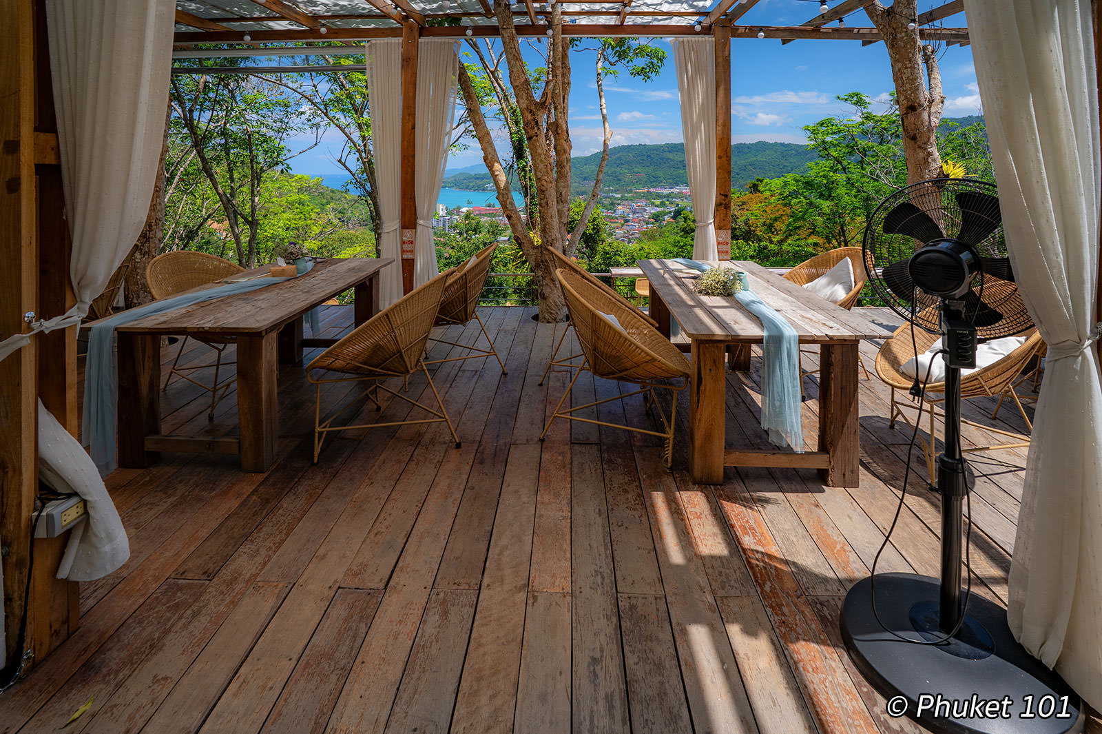 Baanrai I Talay Cafe Phuket - Kamala Beach