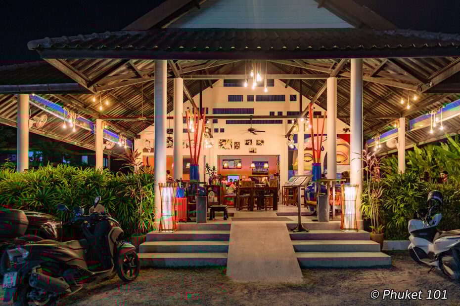 M&M's Pizzeria in Nai Harn, south Phuket