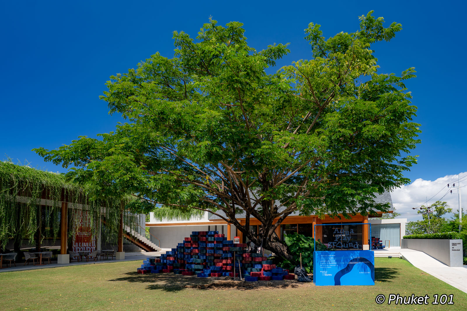 The Society in Bang Tao Beach