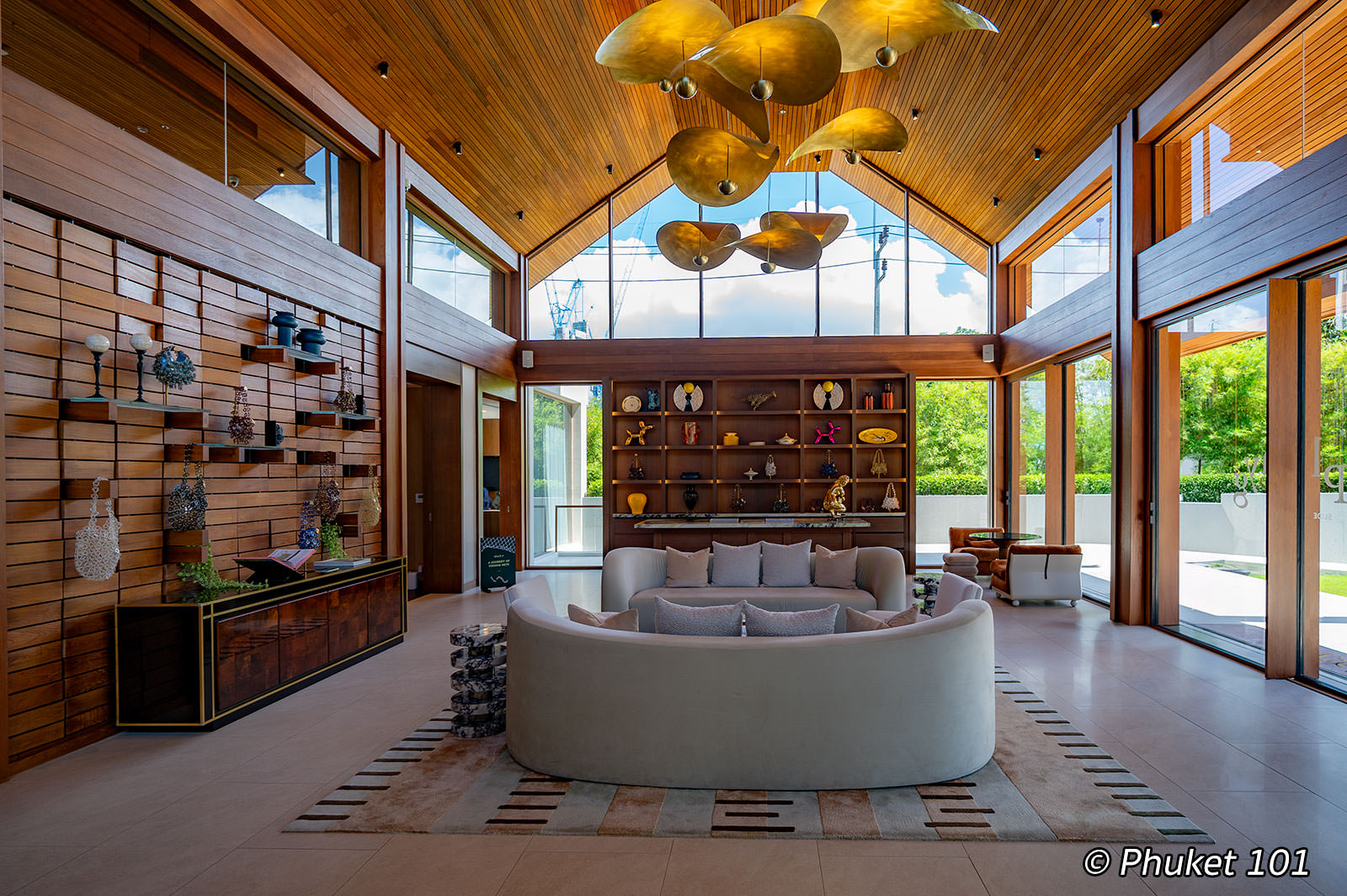 The Society in Bang Tao Beach