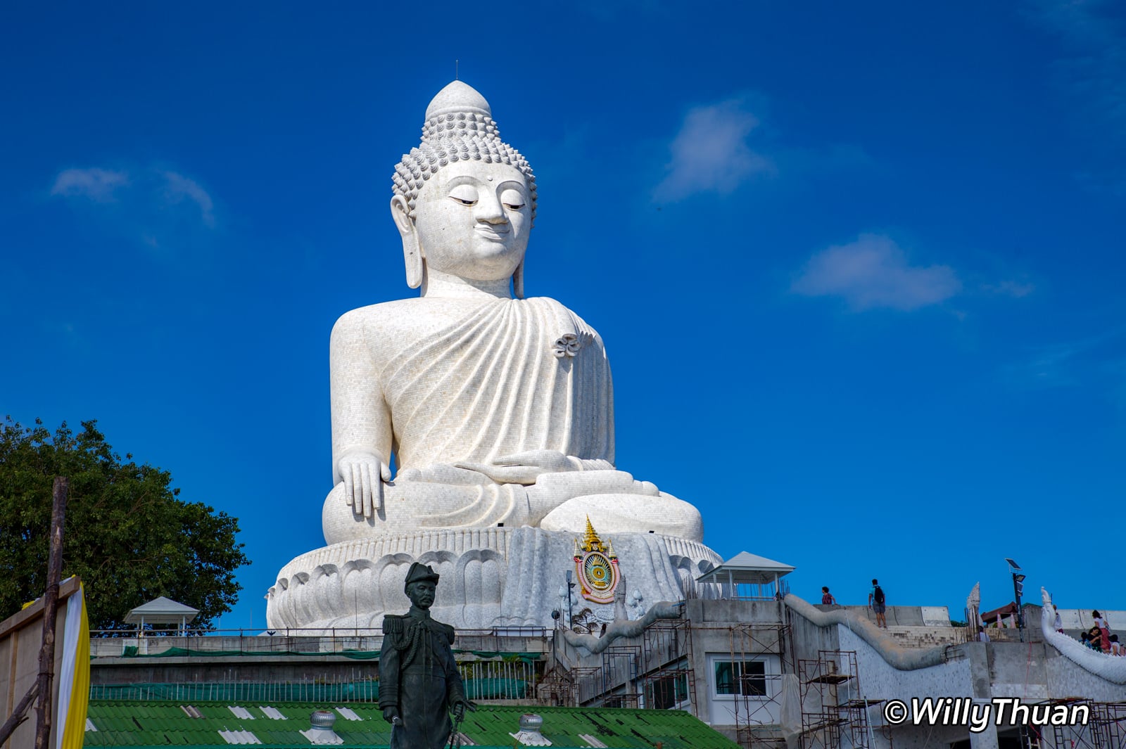 7 Buddha Postures for the Days of The Week