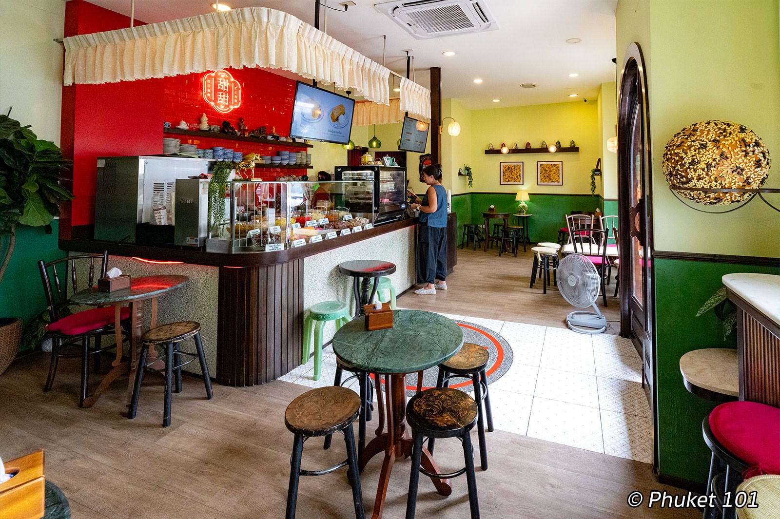 Tian Tian Phuket Dessert Cafe