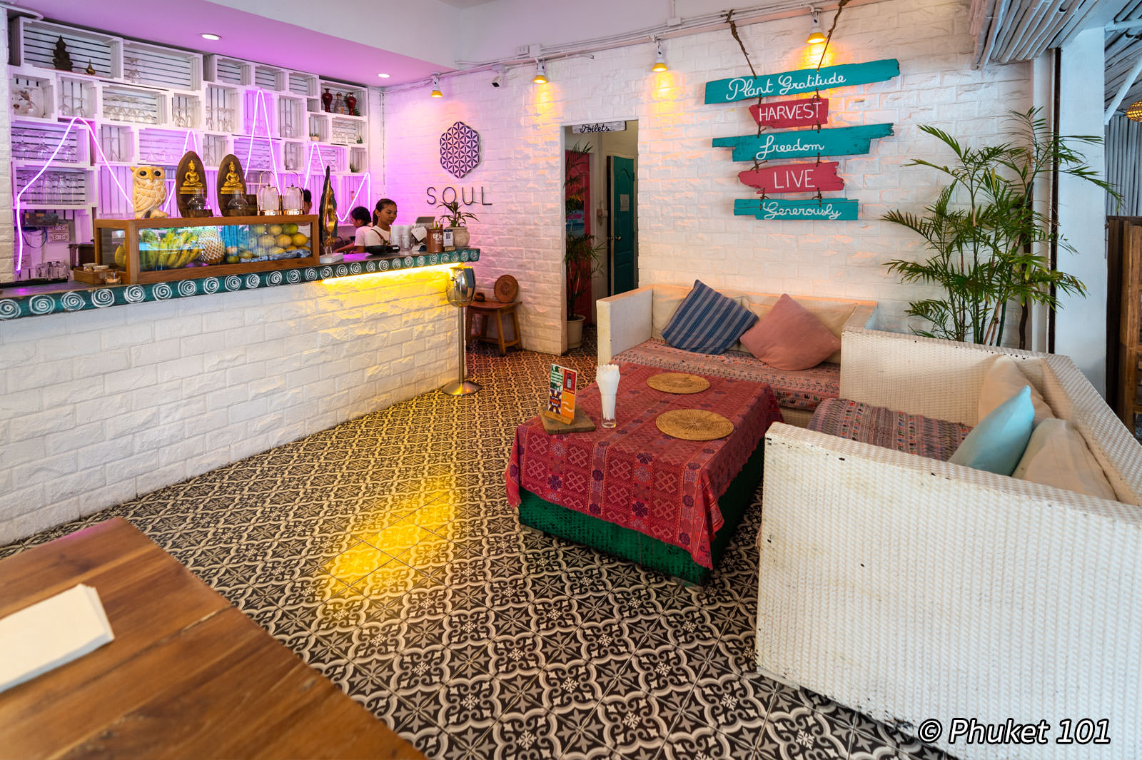 SOUL Vegan Cafe & Restaurant in Karon Beach, Phuket
