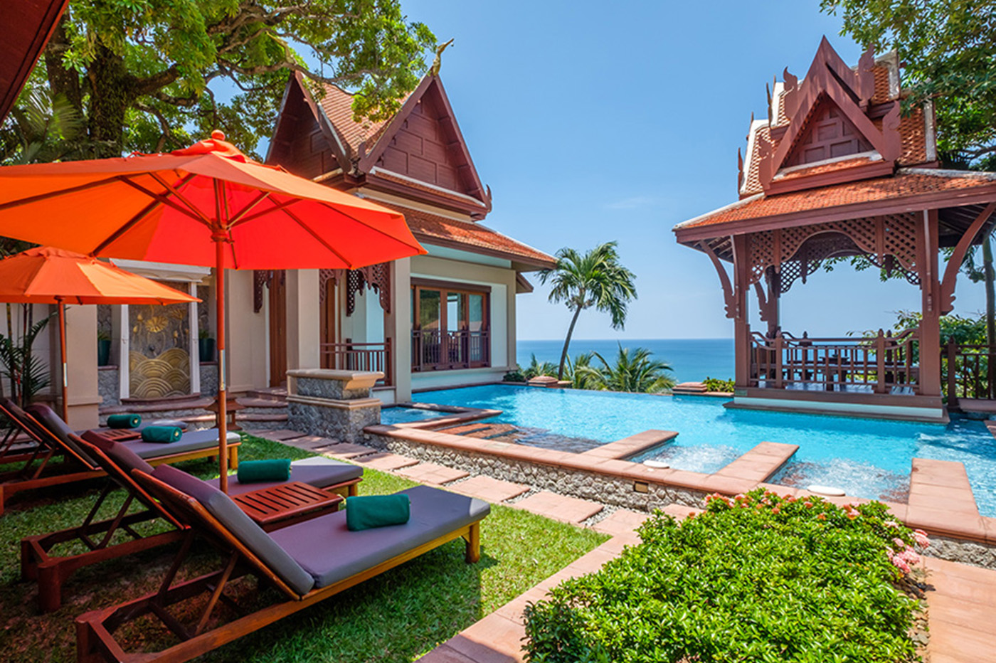 Diamond Cliff Resort & Spa in Patong Beach. Phuket