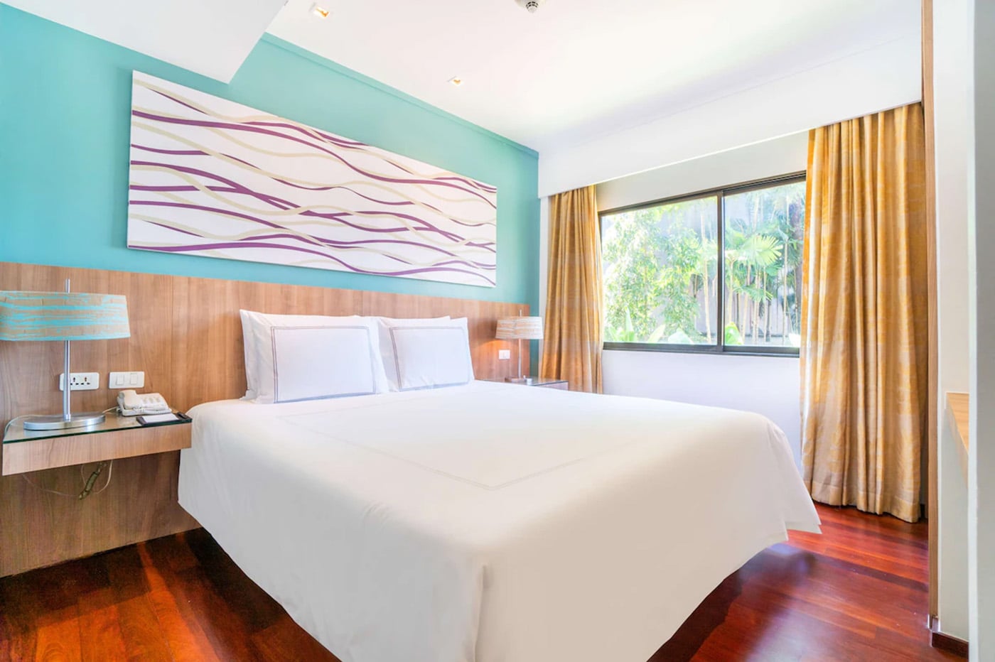 Radisson Resort & Suites Phuket in Kamala Beach