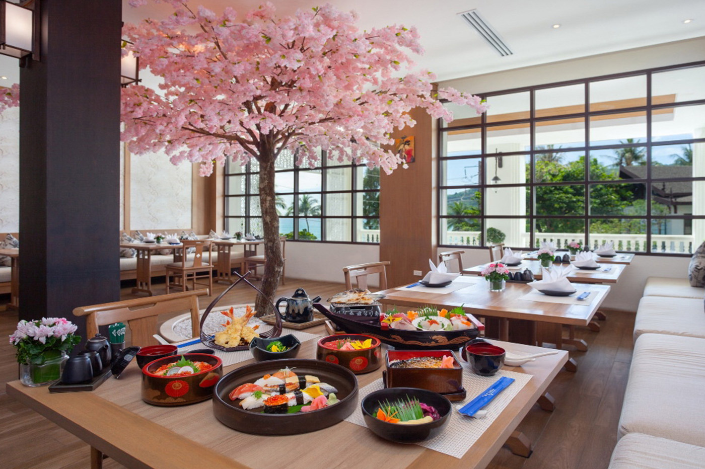 Diamond Cliff Resort & Spa in Patong Beach. Phuket