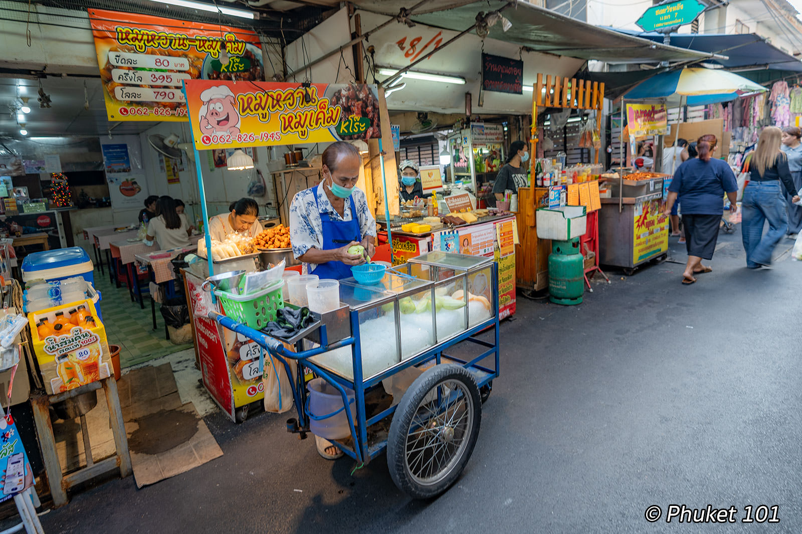 Wang Lang Market on Bangkok Thonburi