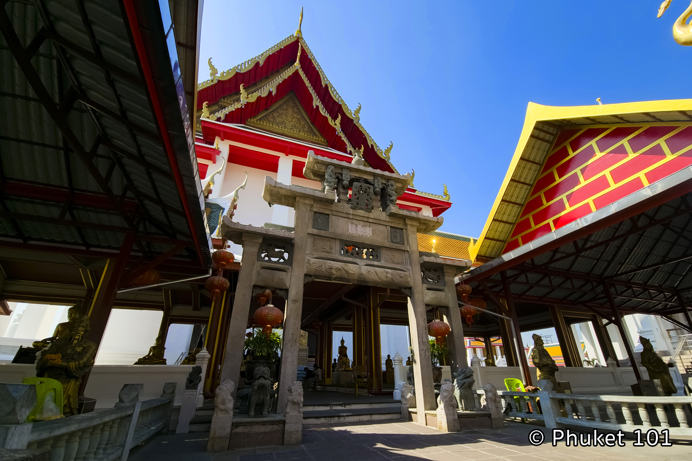 Wat Kanlayanamit, a temple in Thonburi, Bangkok