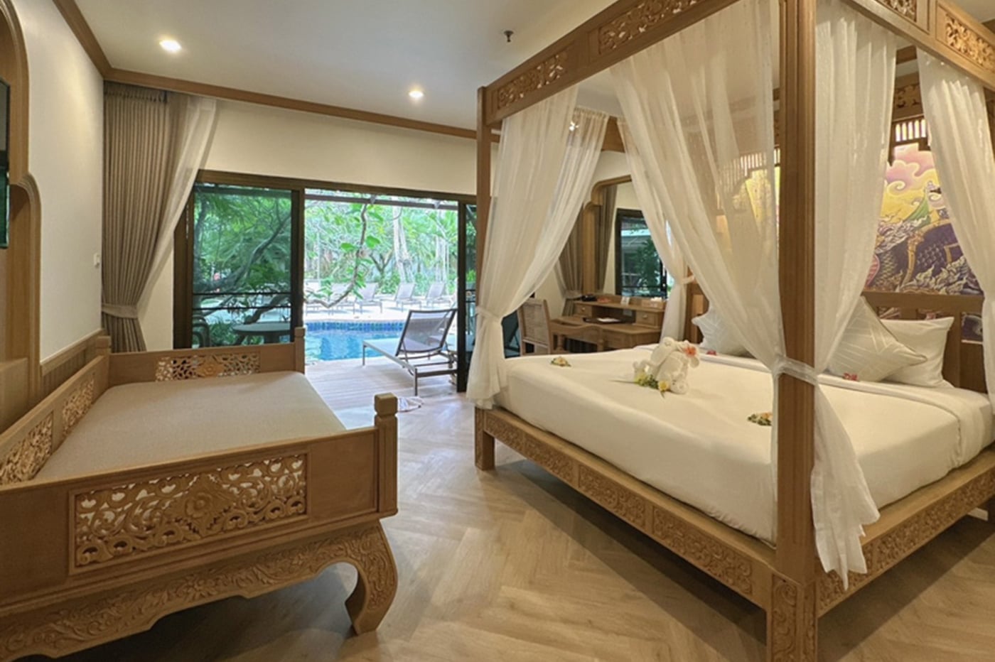 Kata Palm Resort in Kata Beach