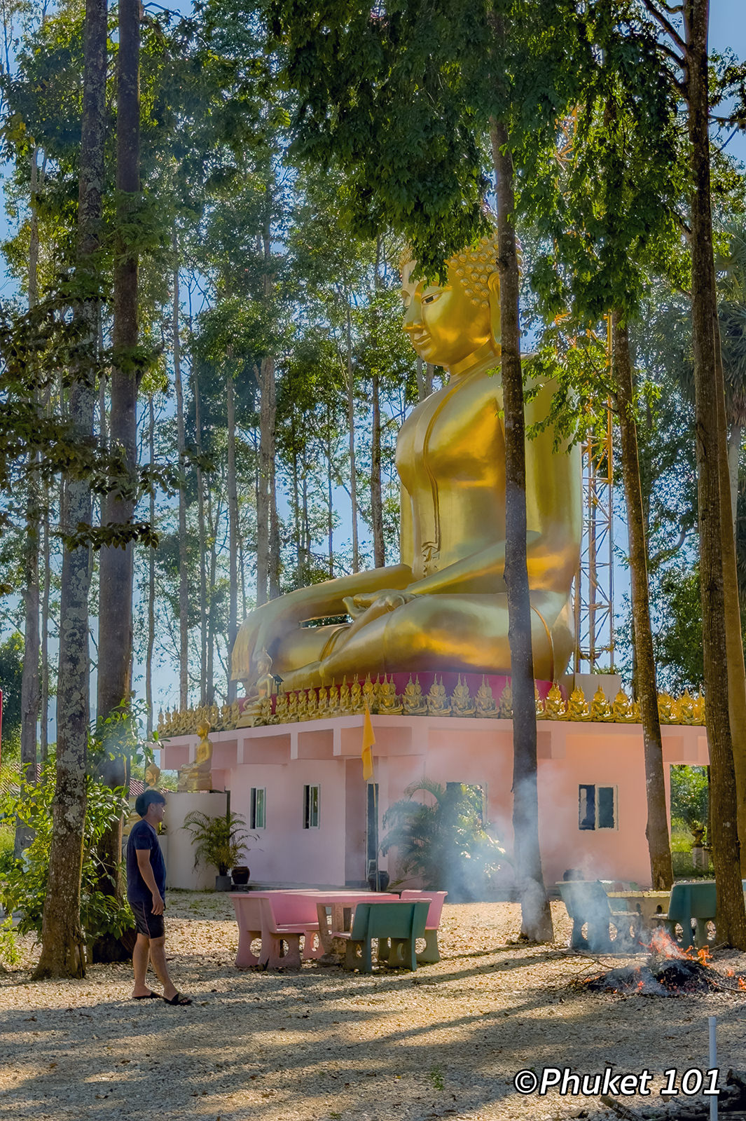 Wat Thep Kasattri in Cherngtalay, Phuket