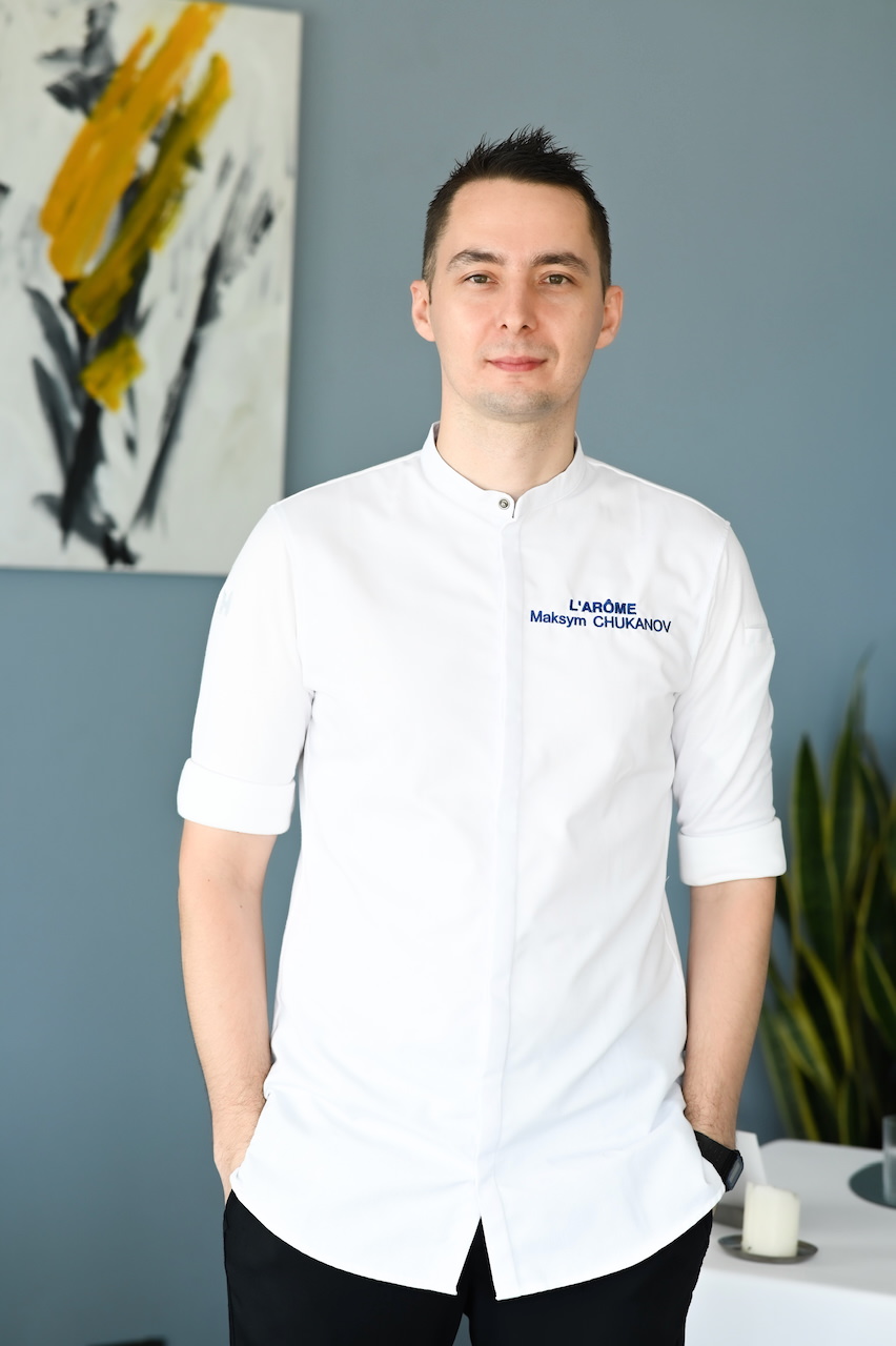 푸껫의 L'Arome by the Sea 레스토랑의 막심 추카노프 셰프