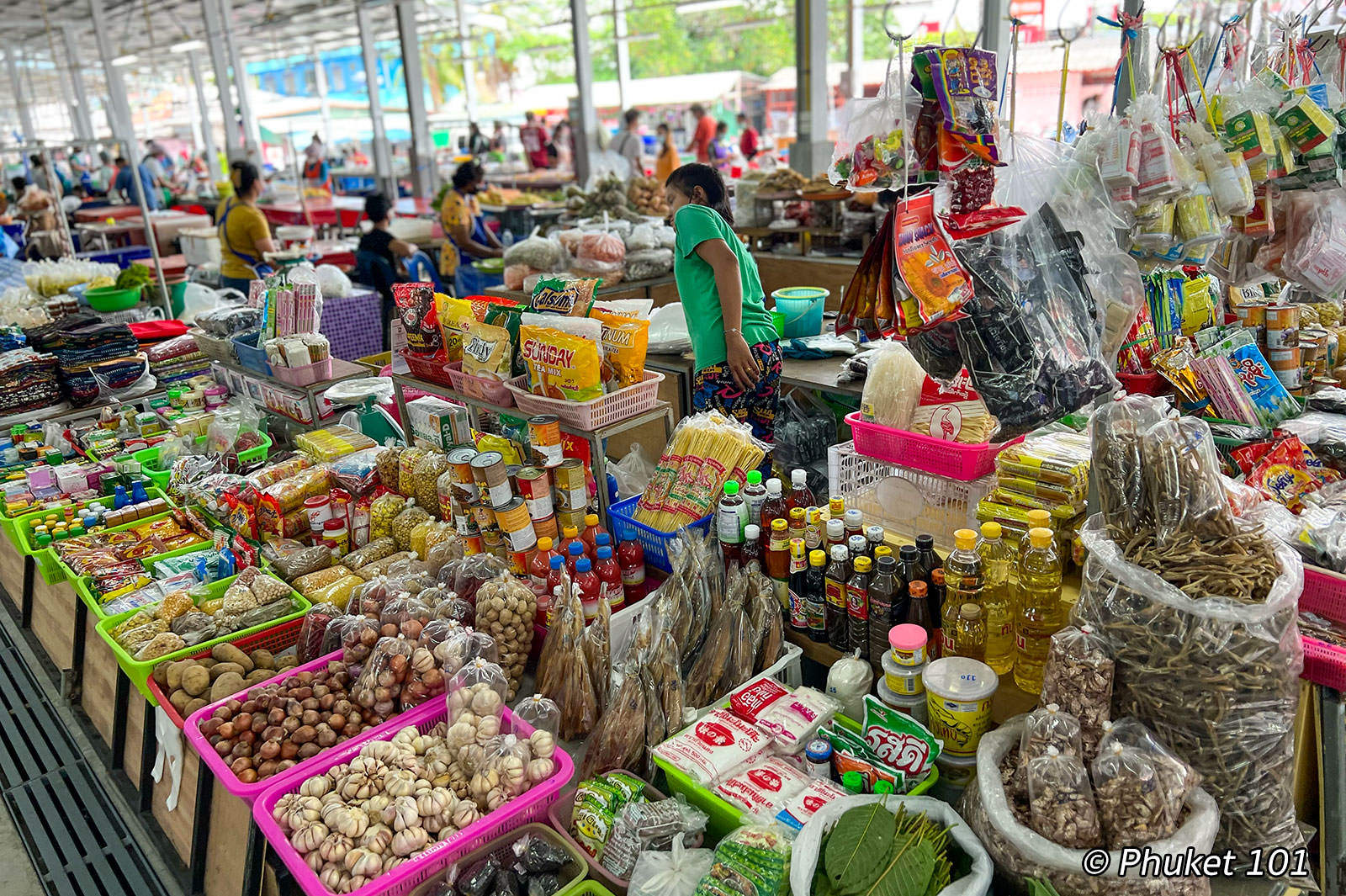 Talad Sot Kathu (ตลาดสดกะทู้)
