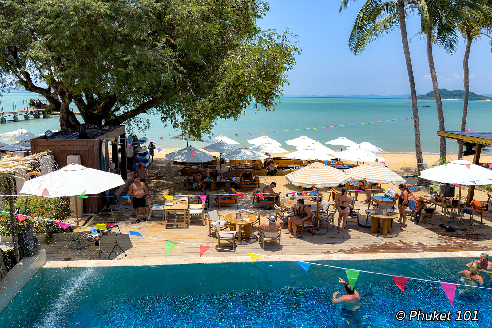 Saturday Brunch at LAKU Beach Club, Barcelo Phuket