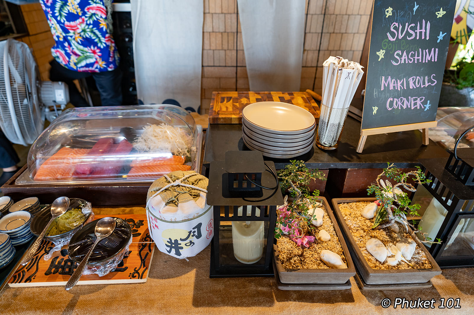 Saturday Brunch at LAKU Beach Club, Barcelo Phuket