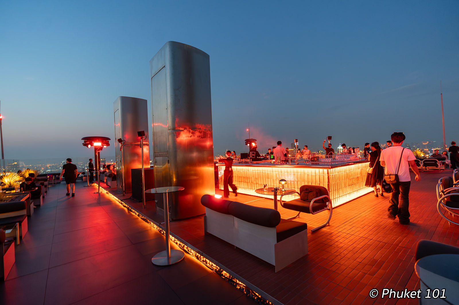 AETHER BKK Rooftop Bar at Dusit Central Park