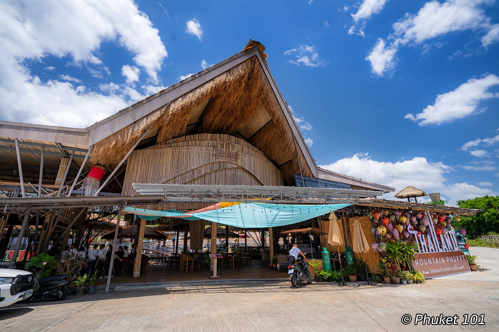 Wave Club Phuket in Patong Beach