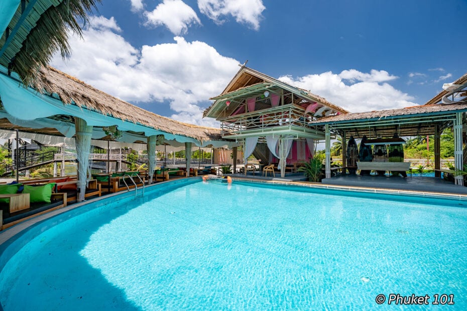 Wave Club Phuket in Patong Beach