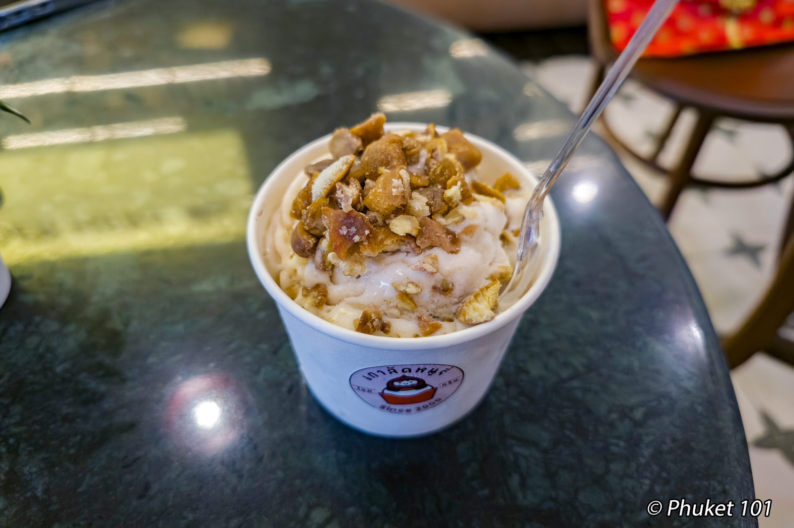 Nuury Chestnut Ice Cream in Song Wat Road