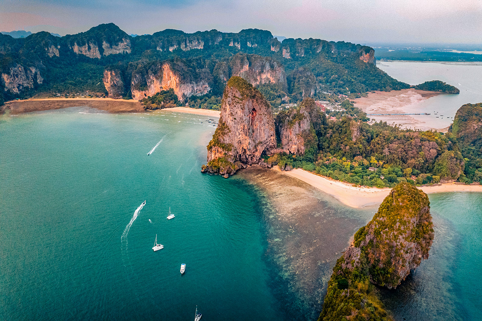 Thai Seaplane in Phuket